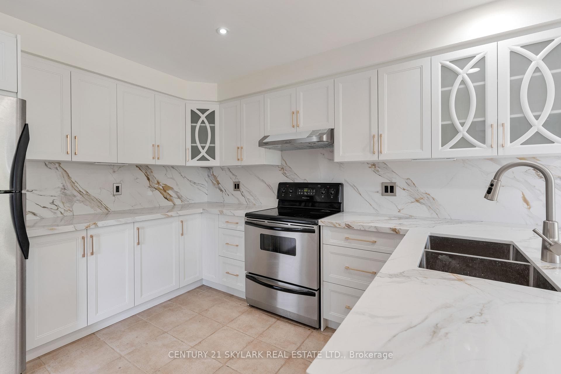 27 Clair Avenue photo 11