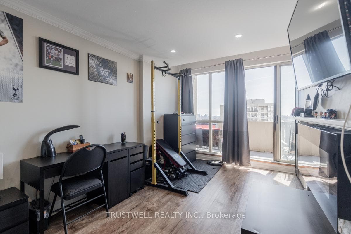275 Bamburgh Circle Unit PH05 photo 12