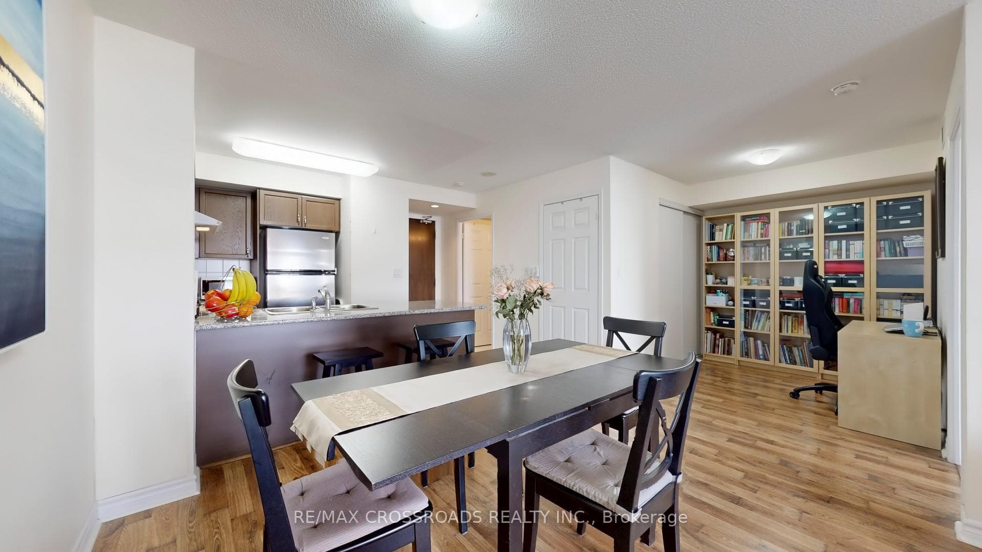 35 Hollywood Avenue Unit 702 photo 12