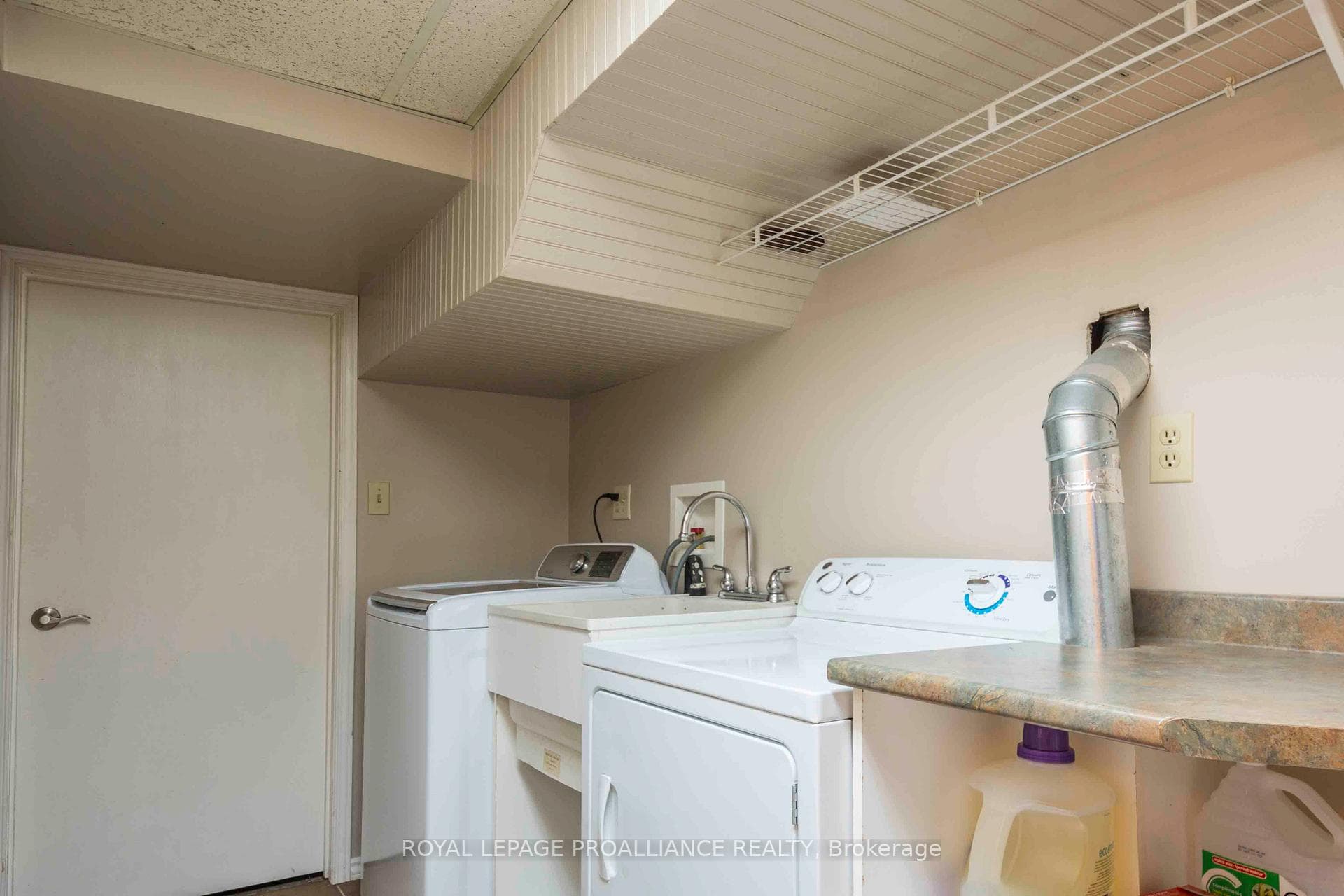 52 Coltman Road photo 23