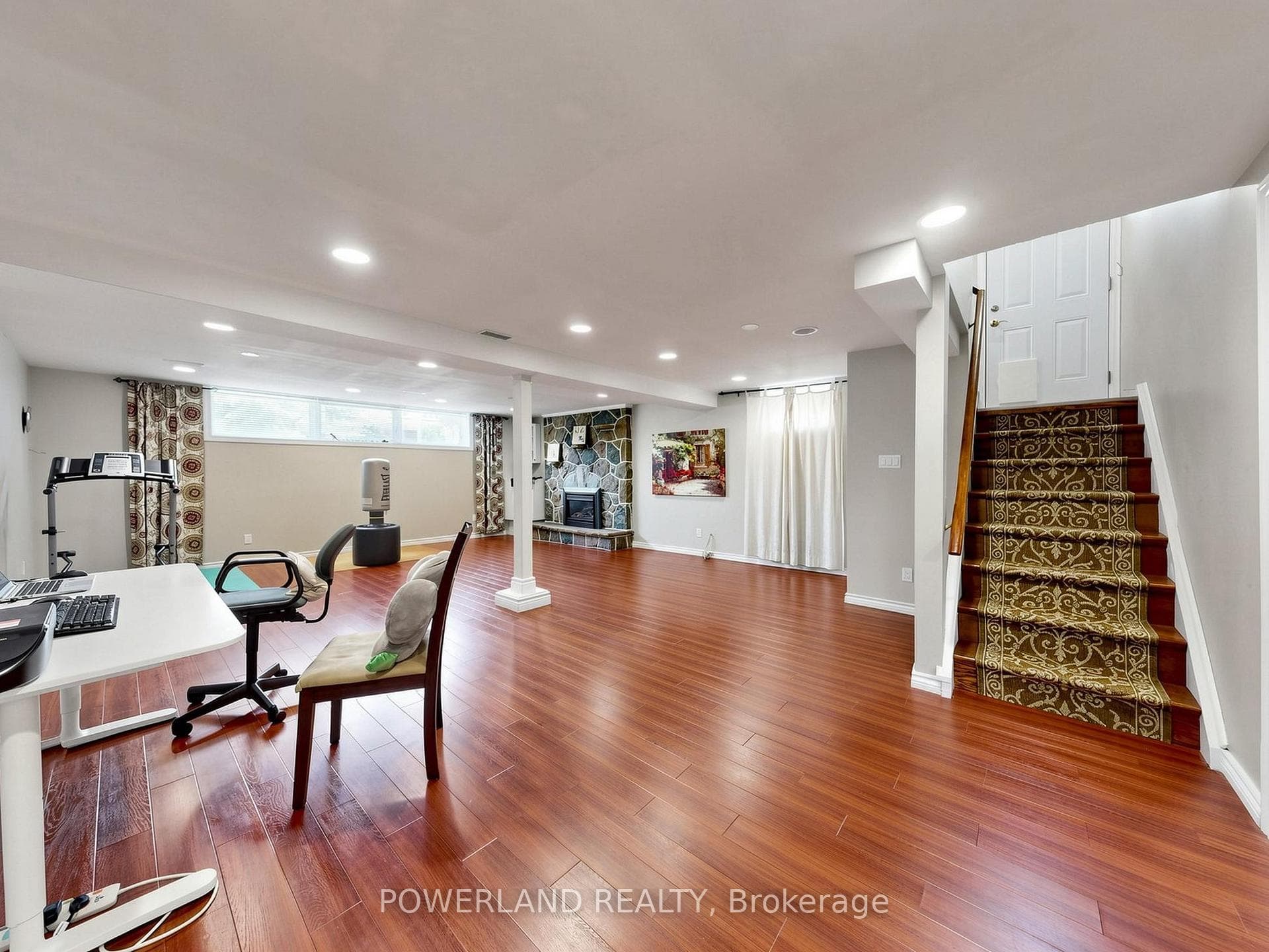 7 Laurentide Avenue photo 33