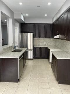 88 Germain Circle Unit Main photo 6