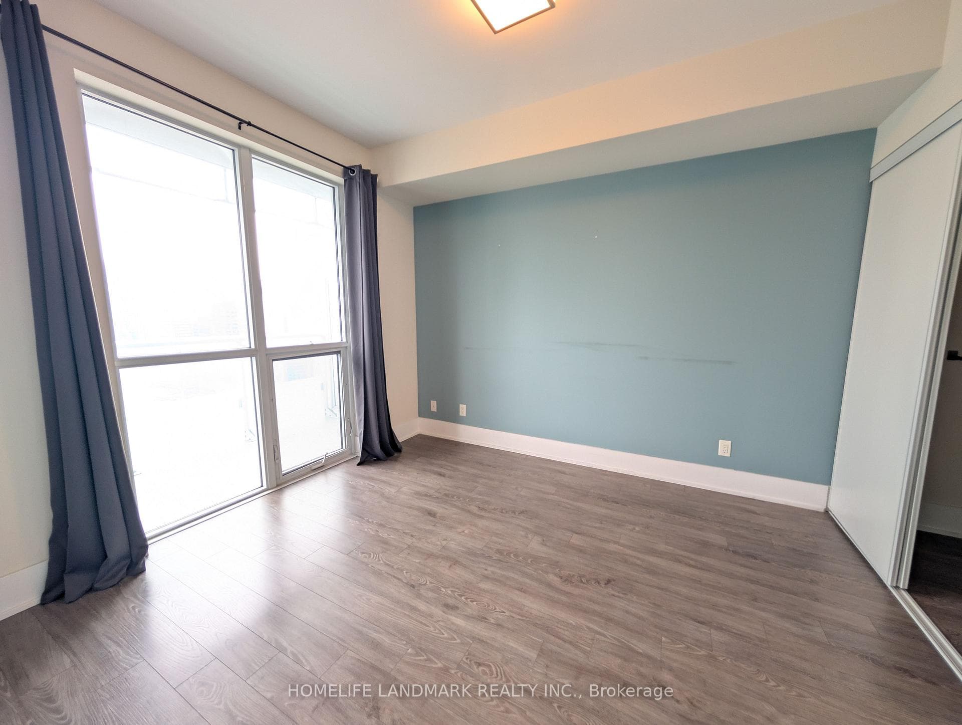 300 Front Street Unit 3910 photo 9