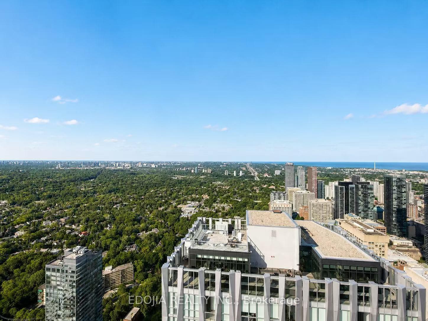 11 Yorkville Avenue Unit 6004 photo 11