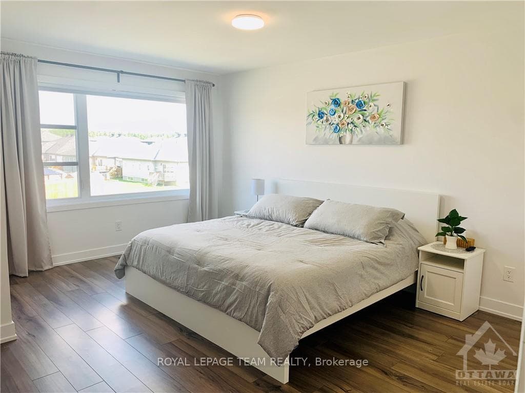 178 ST MALO Place photo 10