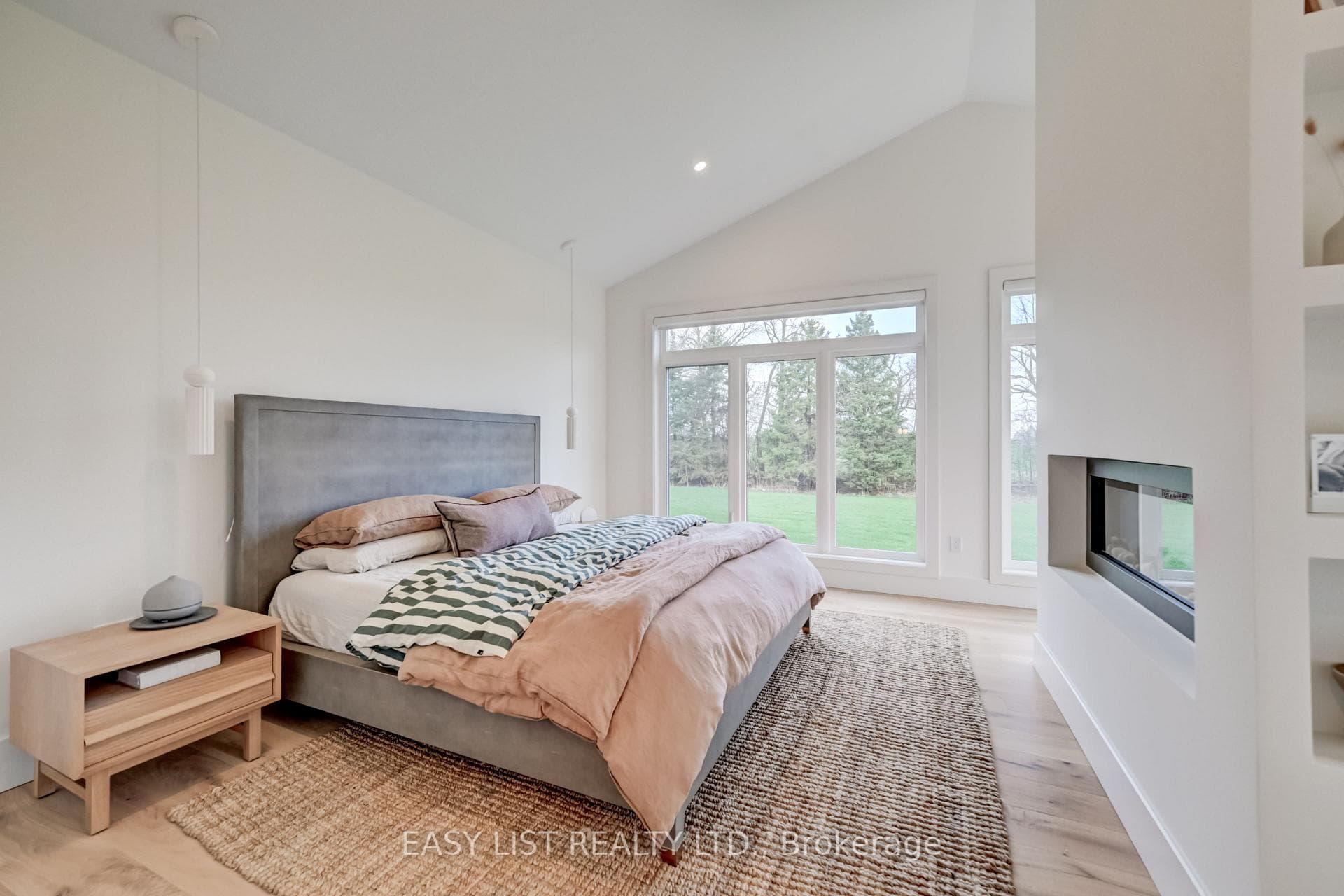 117 Evergreen Place photo 38