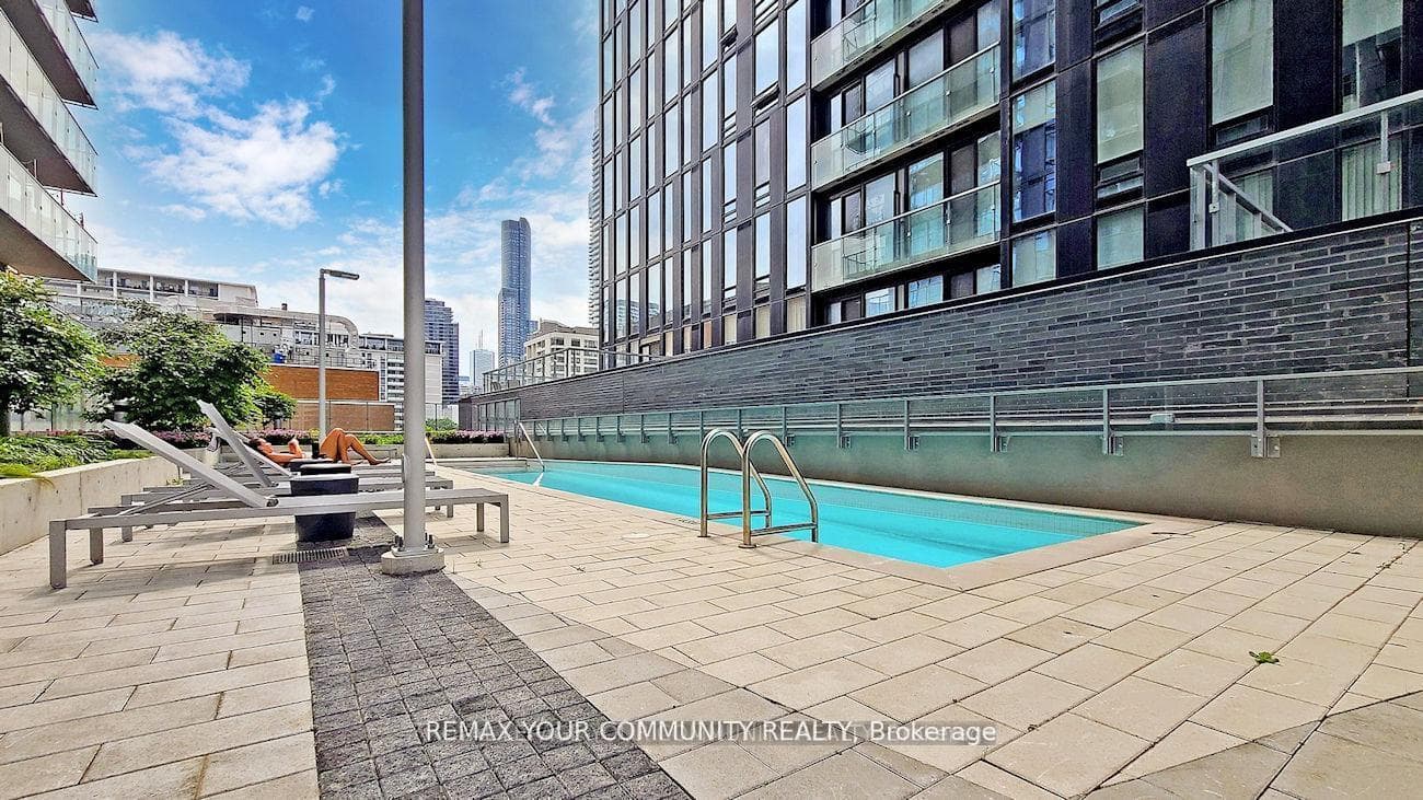 50 Wellesley Street Unit 502 photo 20