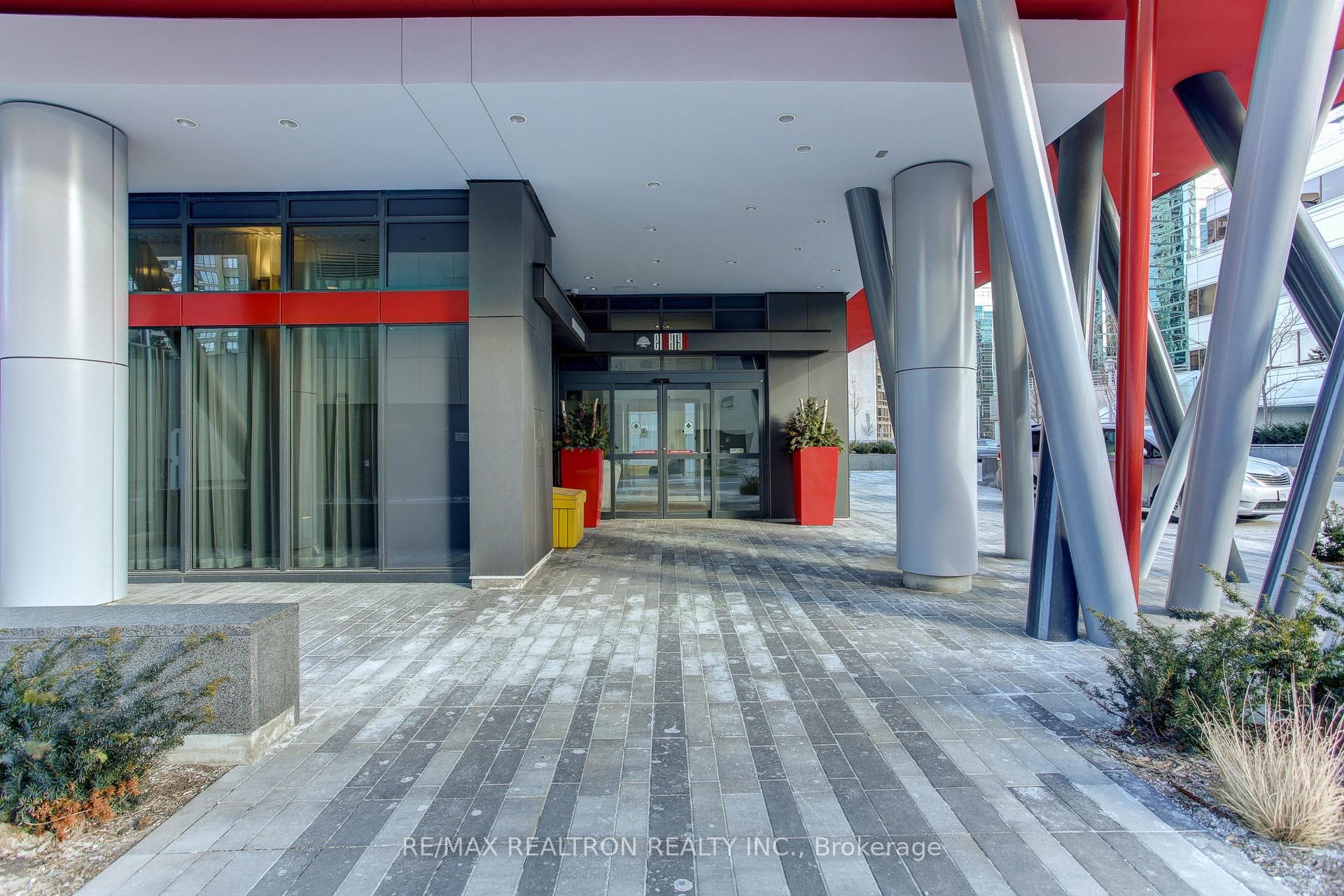 88 Sheppard Avenue Unit 209 photo 3