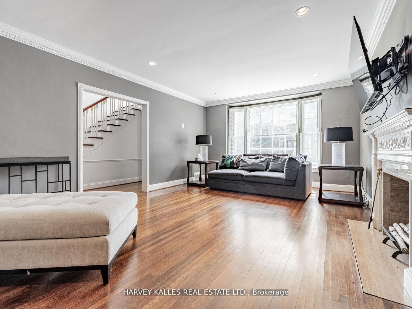 2 Silverwood Avenue photo 11