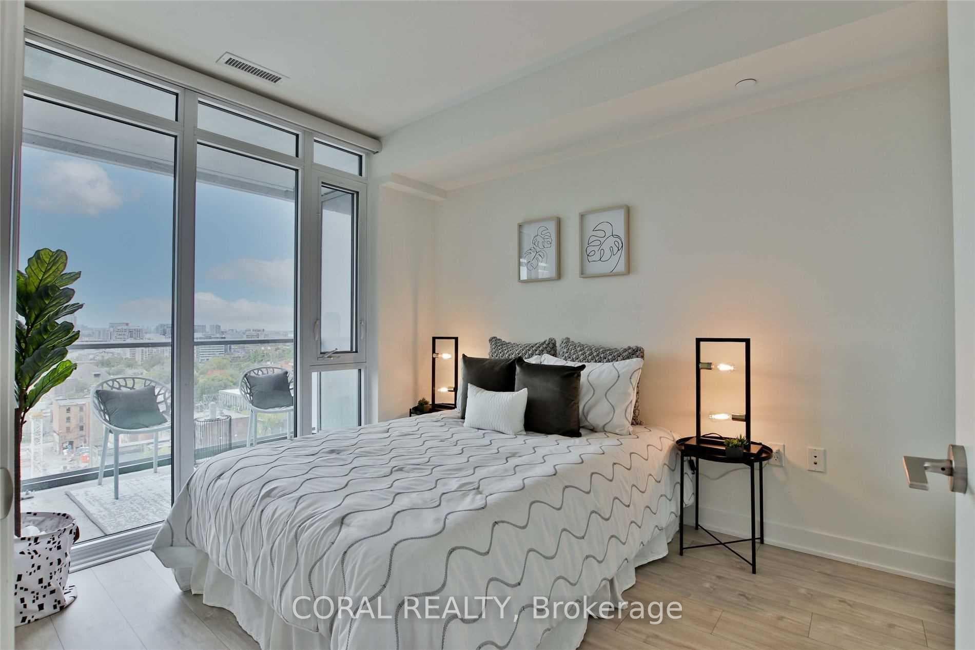 27 Bathurst Street Unit 1411W photo 16