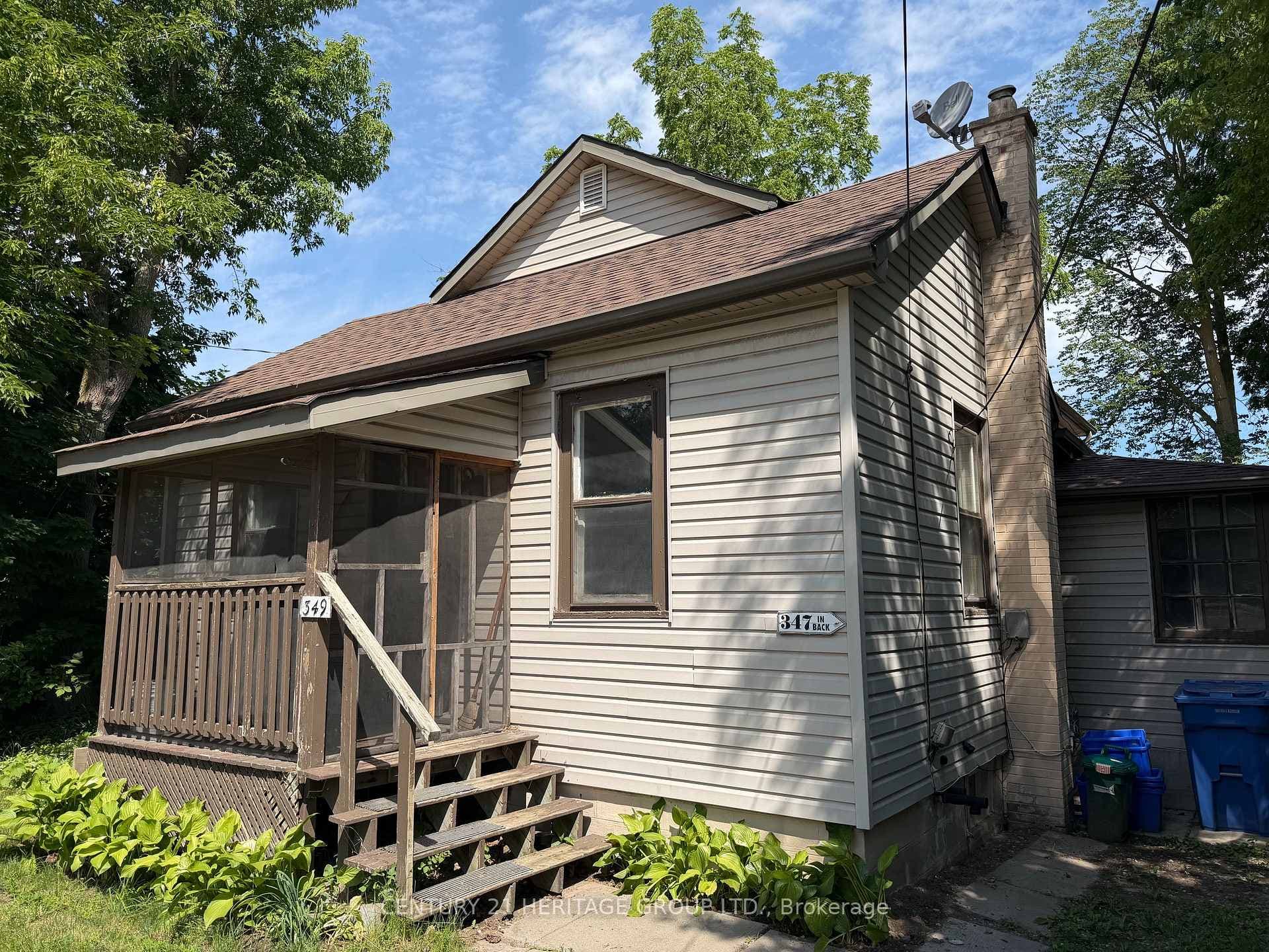 349 Eagle Street photo 3