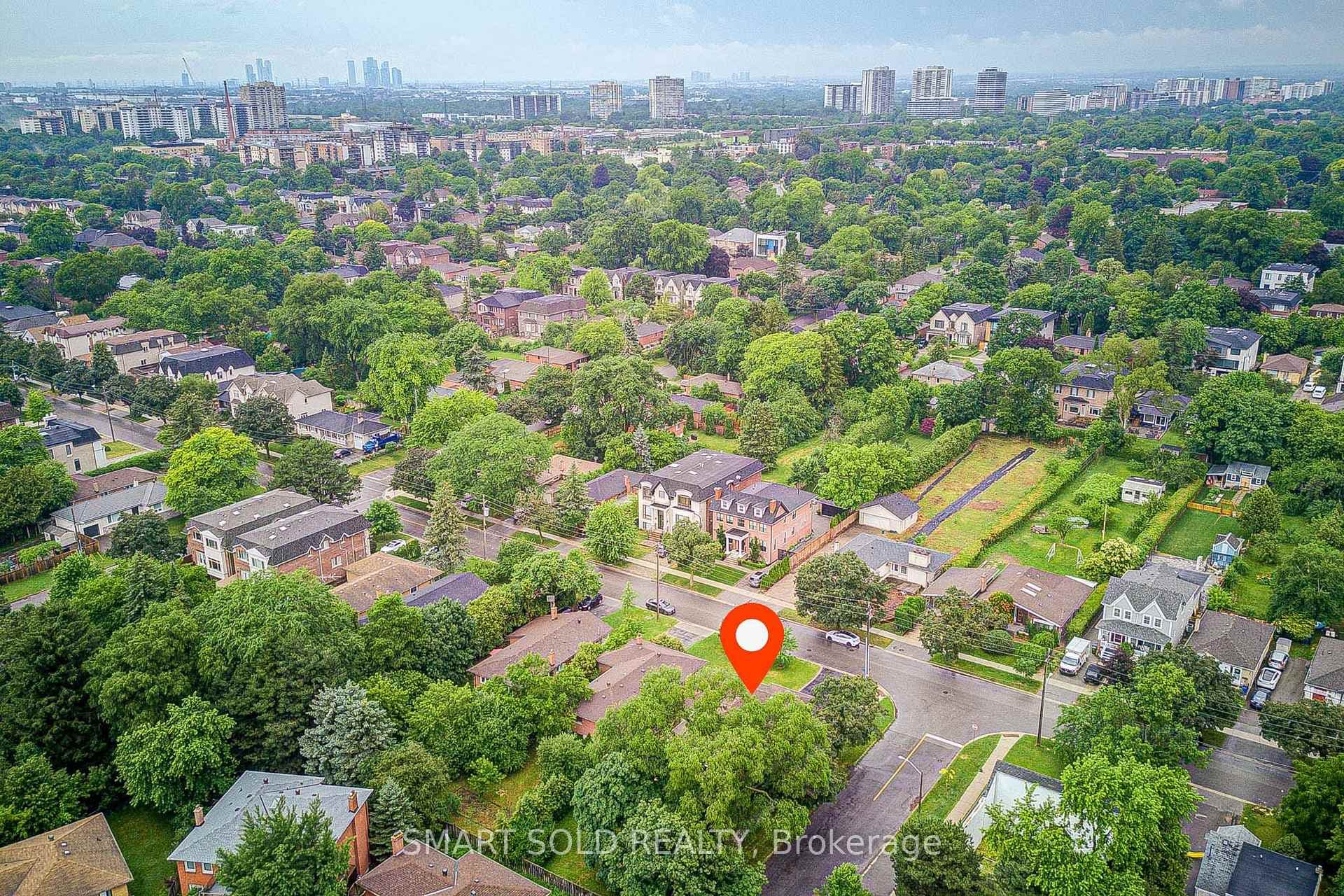 285 Churchill Avenue photo 4