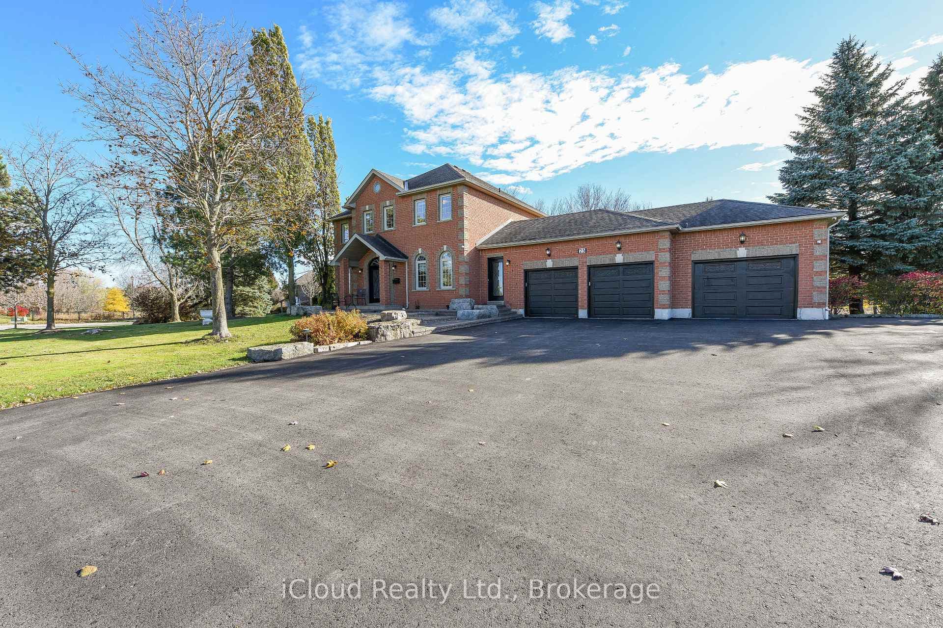 25 Giles Road photo 39