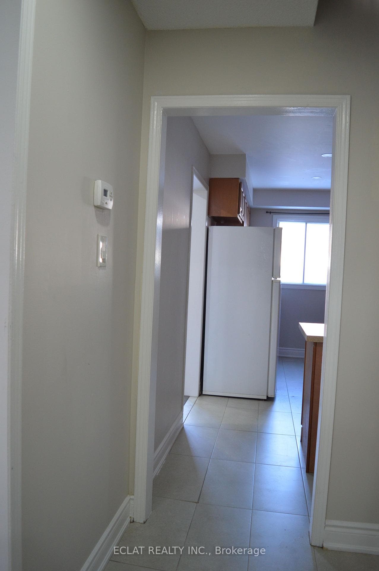 6 Dutch Crescent photo 12