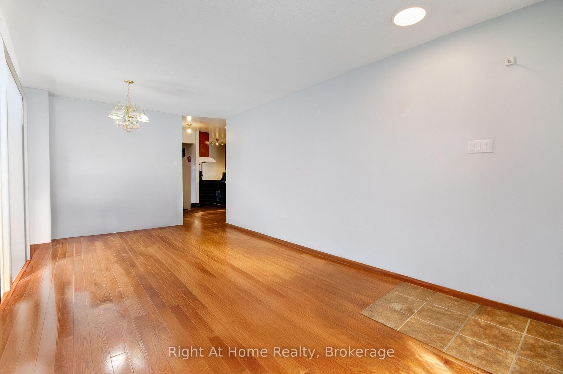 Furniture Virtually Removed