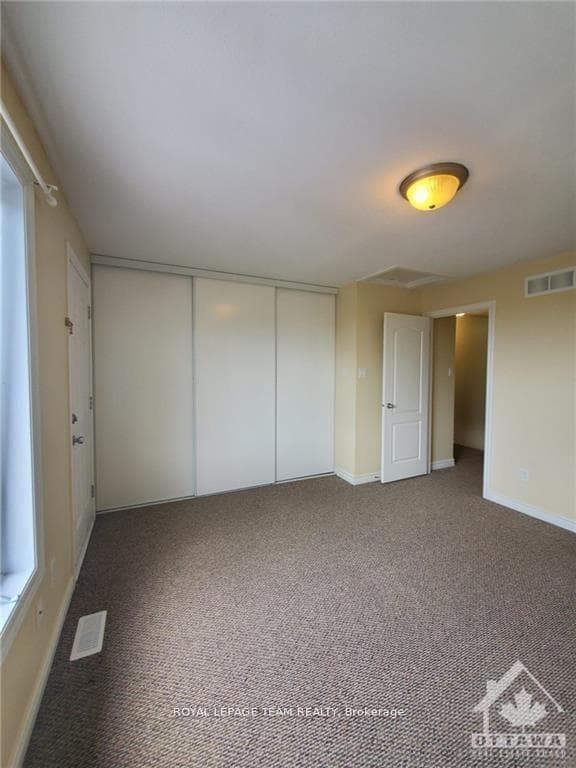 555 CHAPMAN MILLS Drive Unit B photo 16