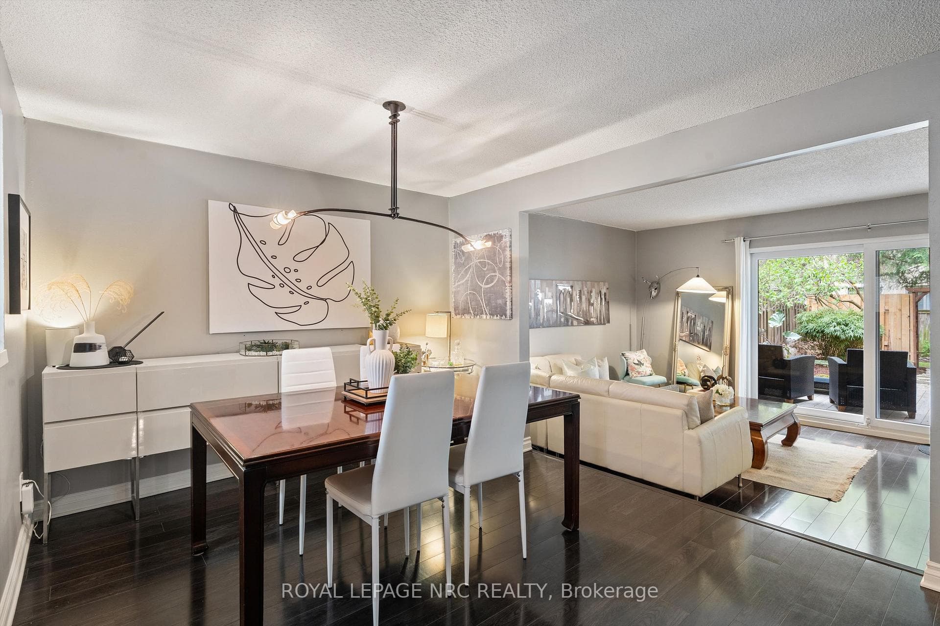 50 Lakeshore Road Unit 43 photo 12
