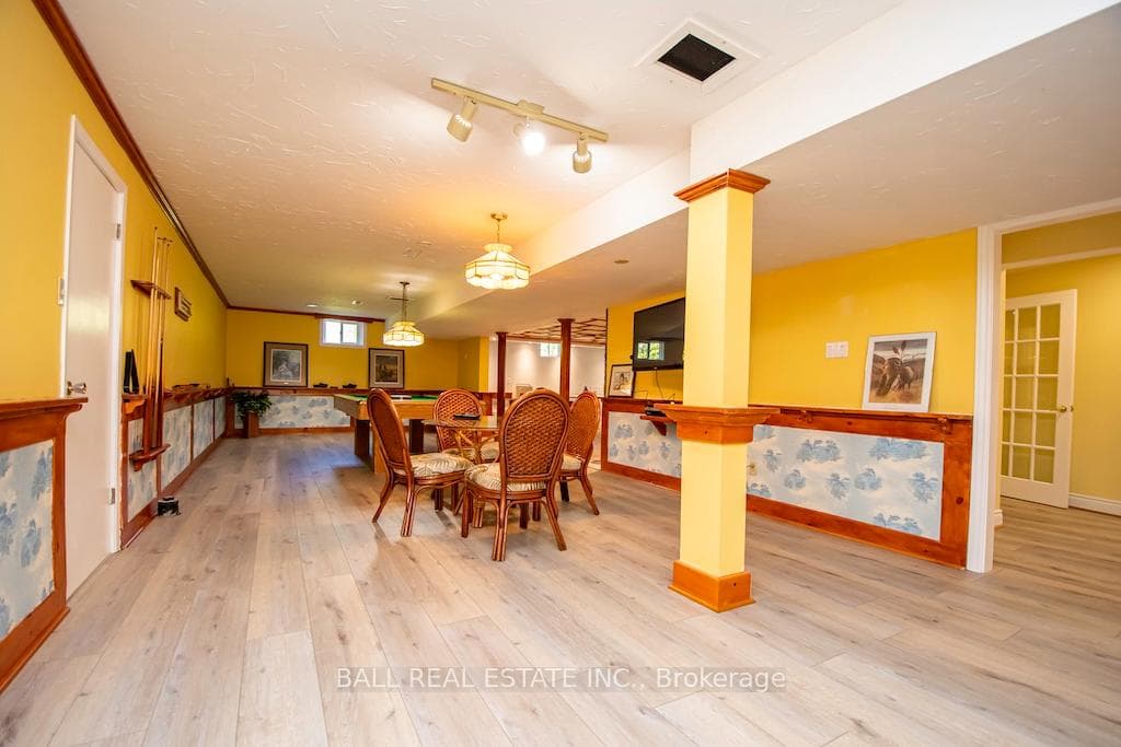 1029 Nicholls Boulevard photo 29