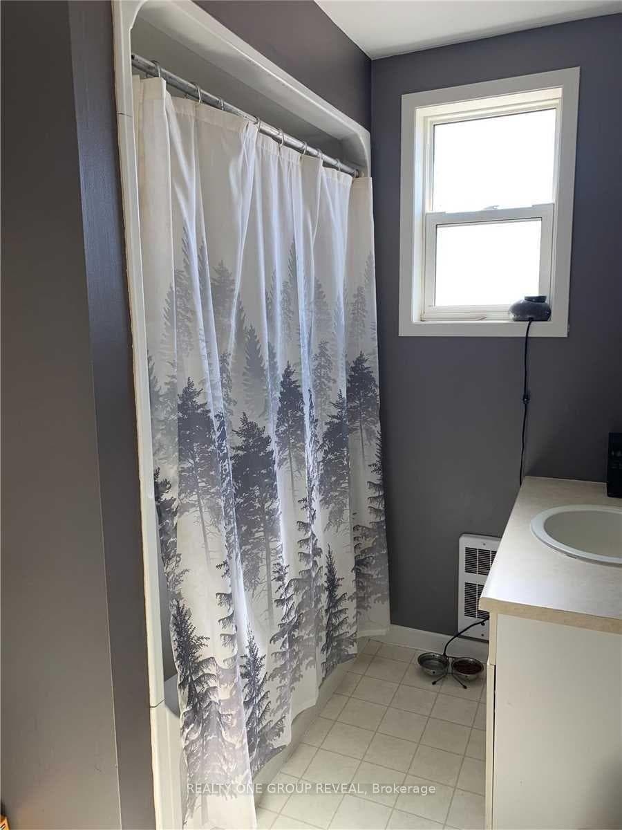 36 Shedden Street photo 10