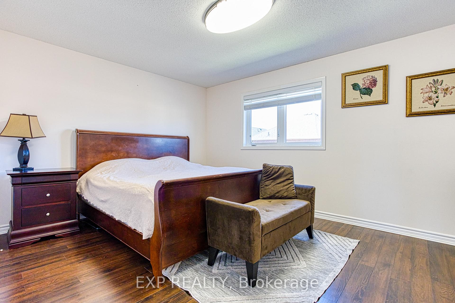 82 Glendarling Crescent photo 18