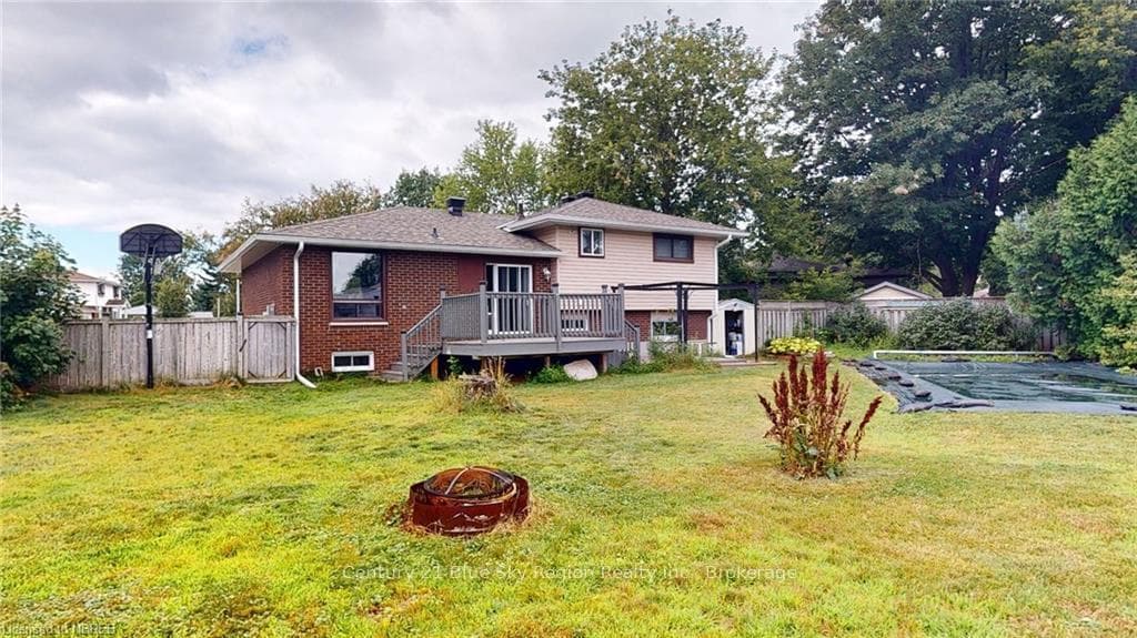 9 ABBOTT Court photo 34
