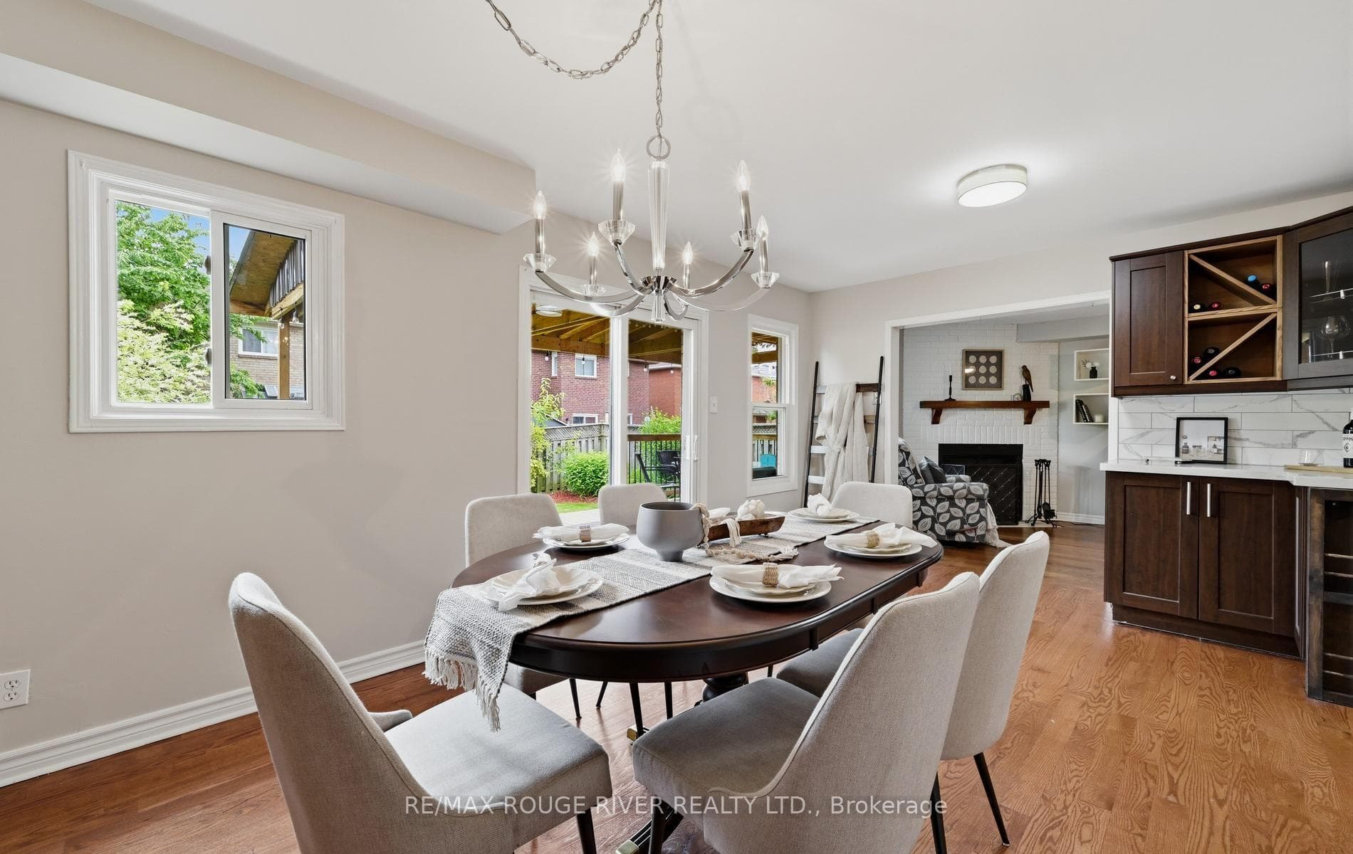 64 Keeble Crescent photo 17