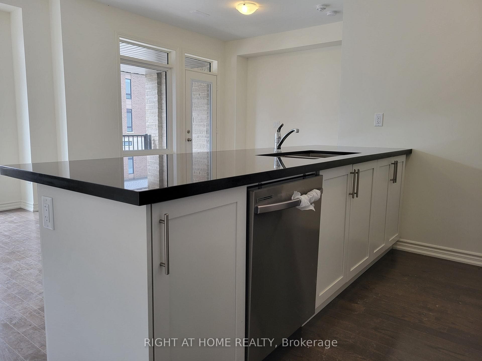 478 Salem Road photo 7