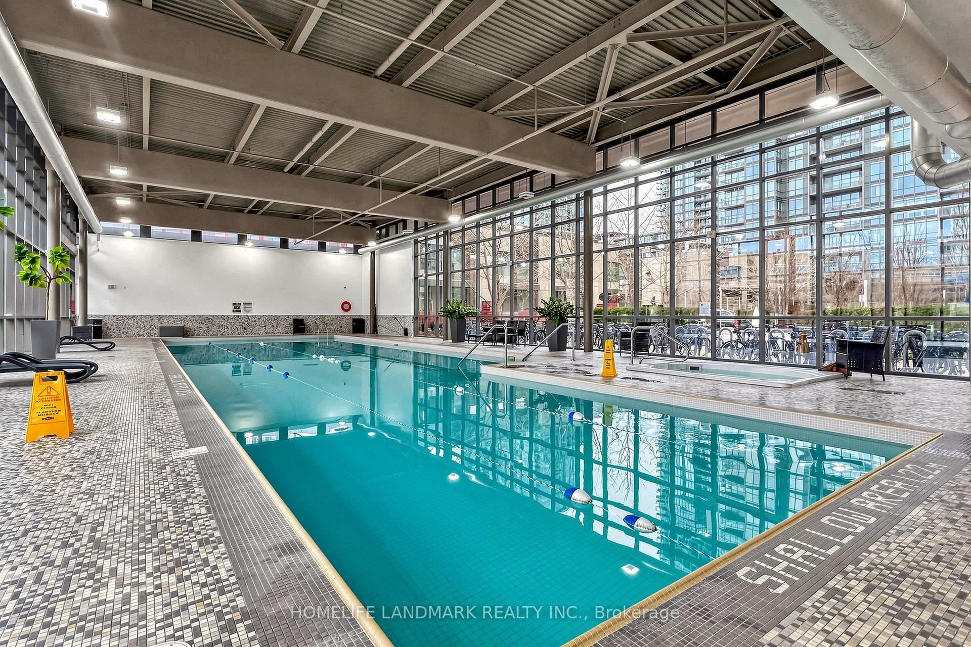 15 Fort York Boulevard Unit 2811 photo 35