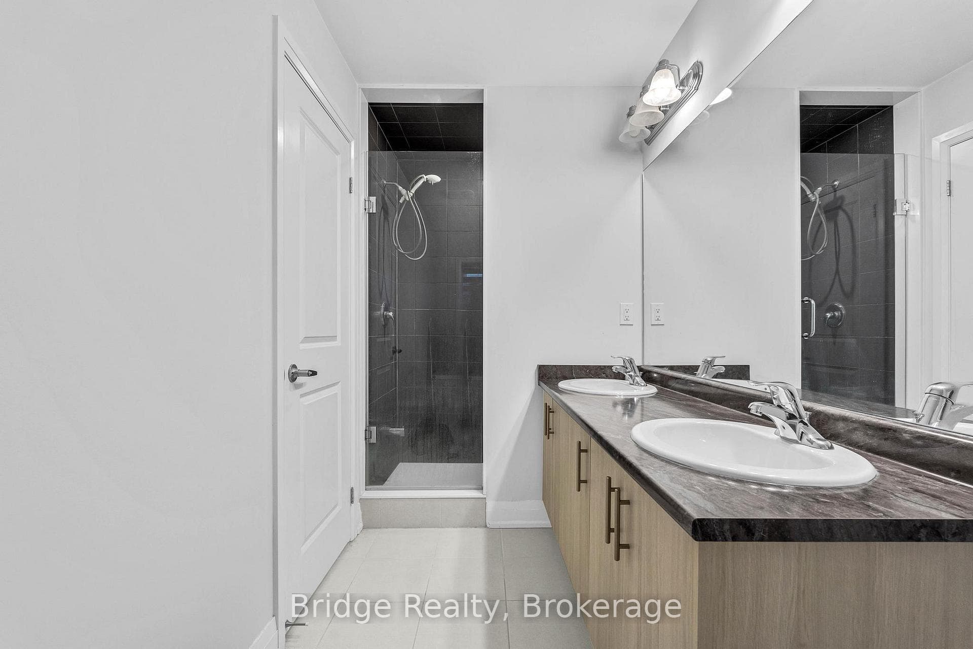 154 Cole Terrace photo 20