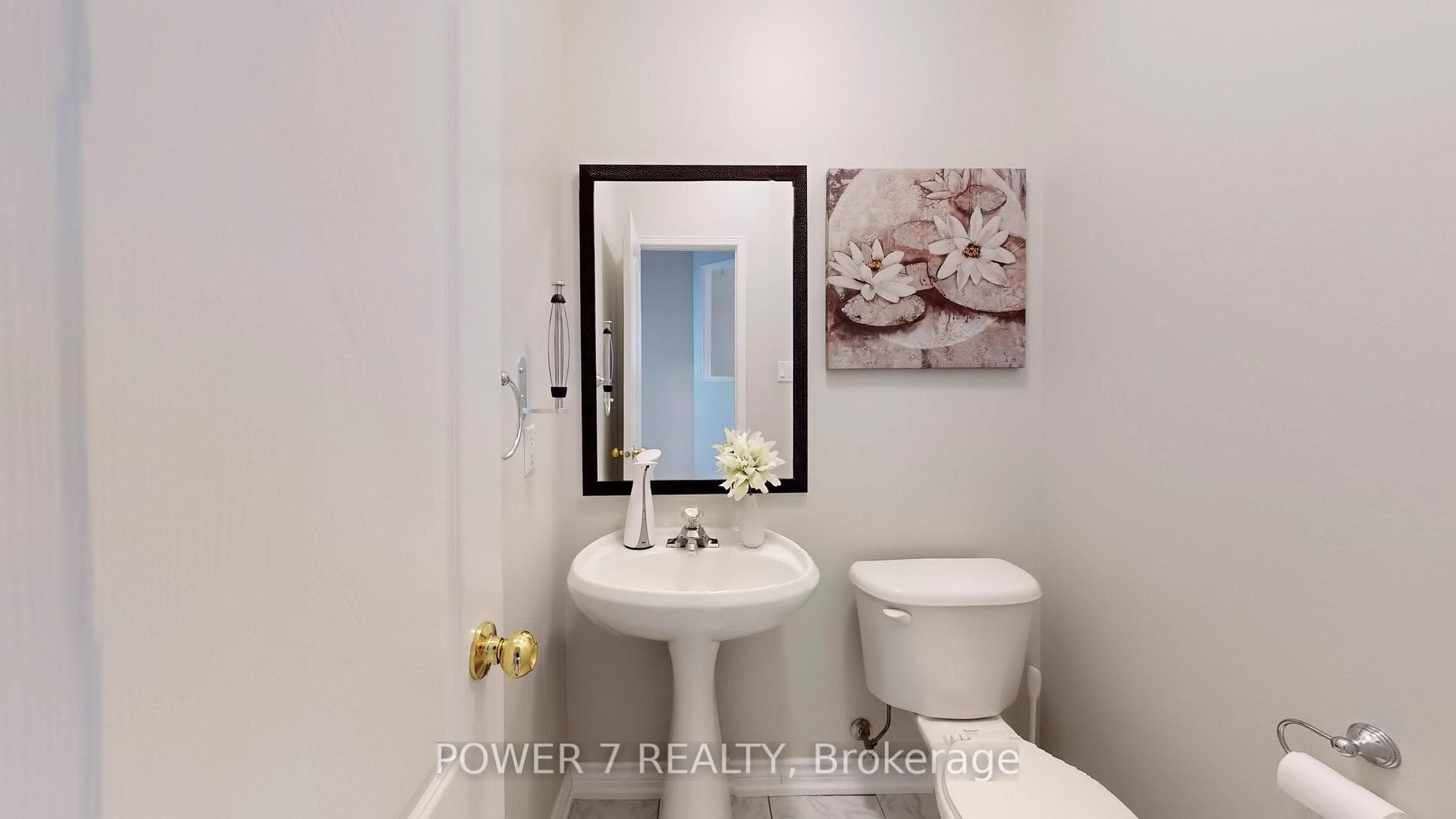 3 Novella Road photo 15
