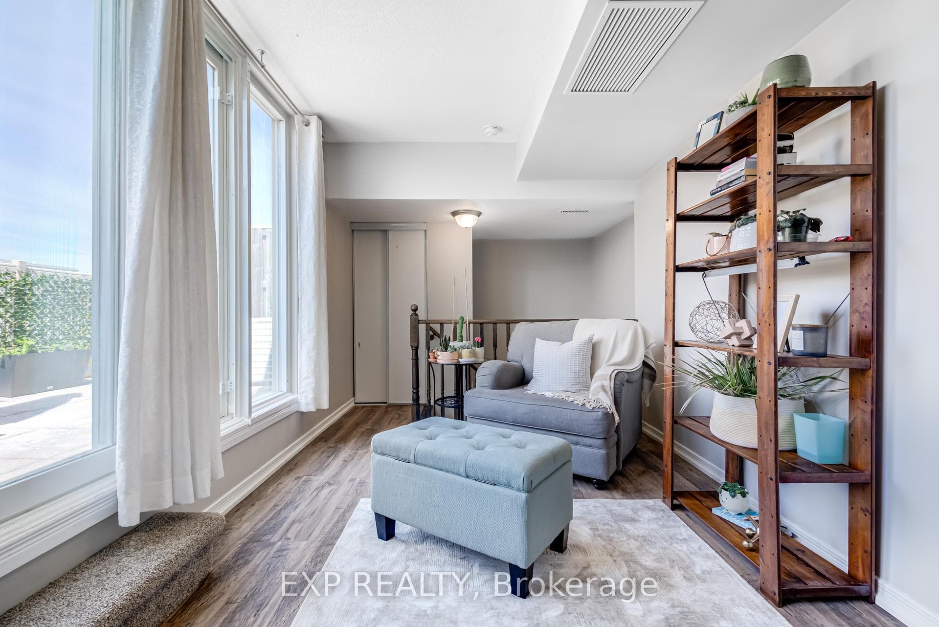 20 Foundry Avenue Unit 212 photo 20