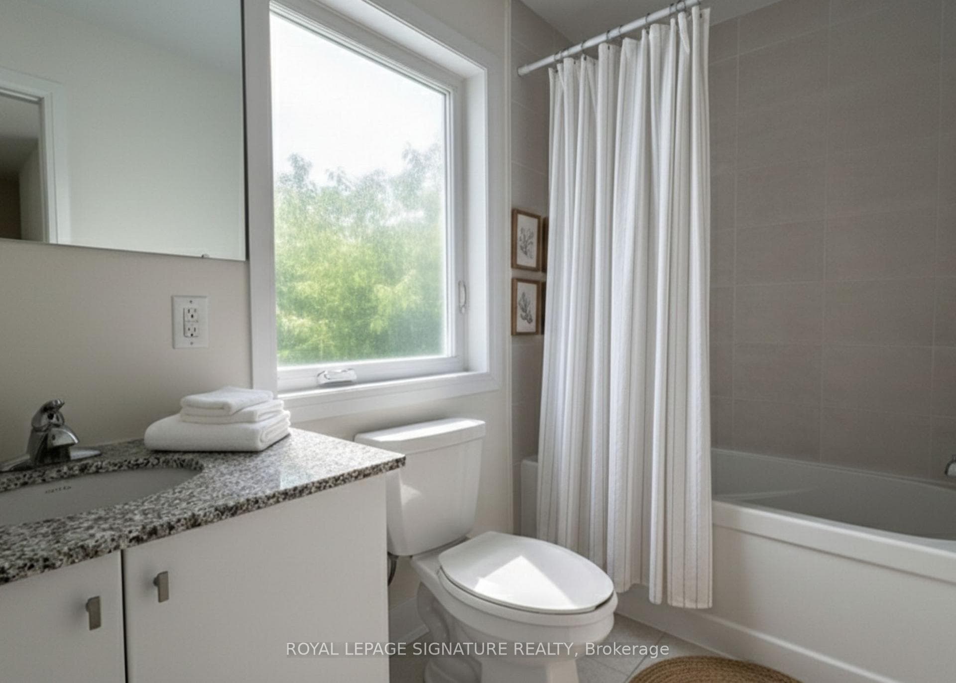 Second Floor 4 Piece Bathroom