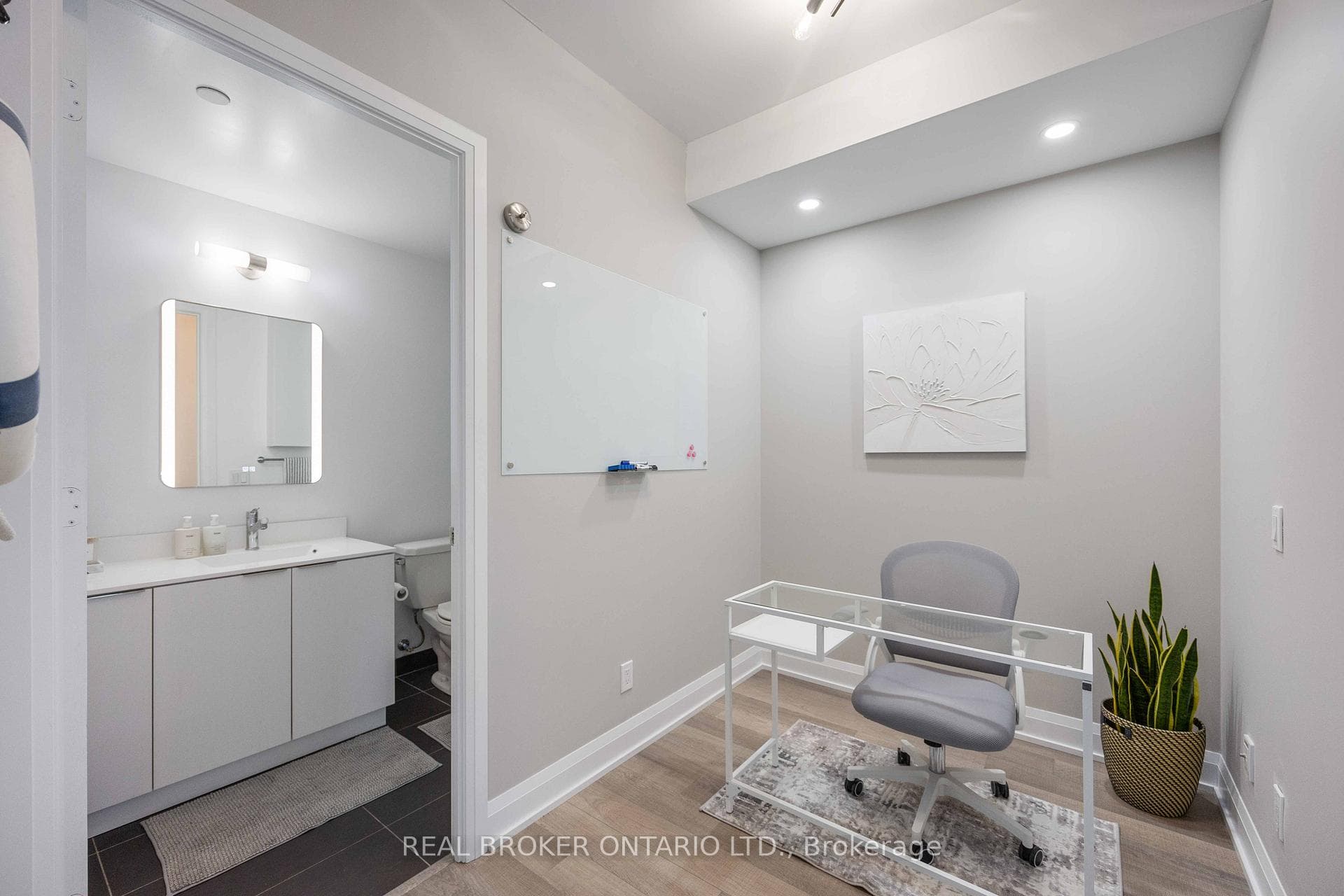 56 Annie Craig Drive Unit 3804 photo 20