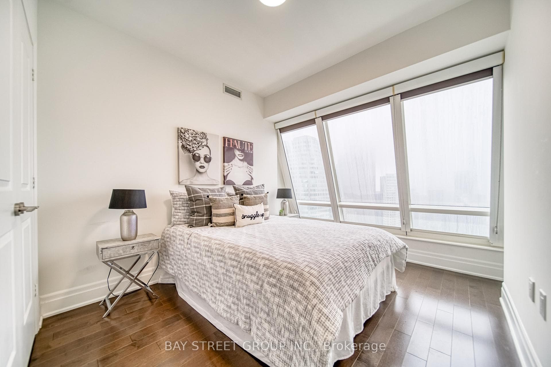 8 The Esplanade N/A Unit 5306 photo 21