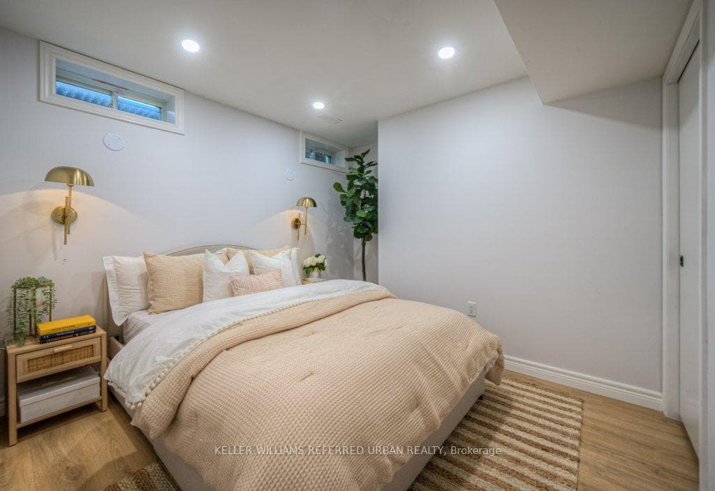 1194 Biason Circle photo 38