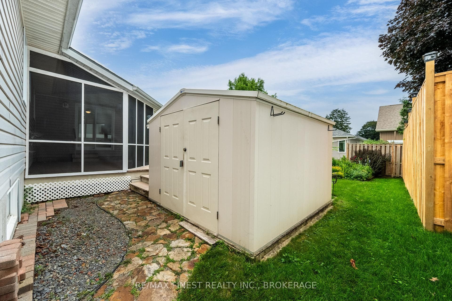 145 Elmwood Drive photo 45