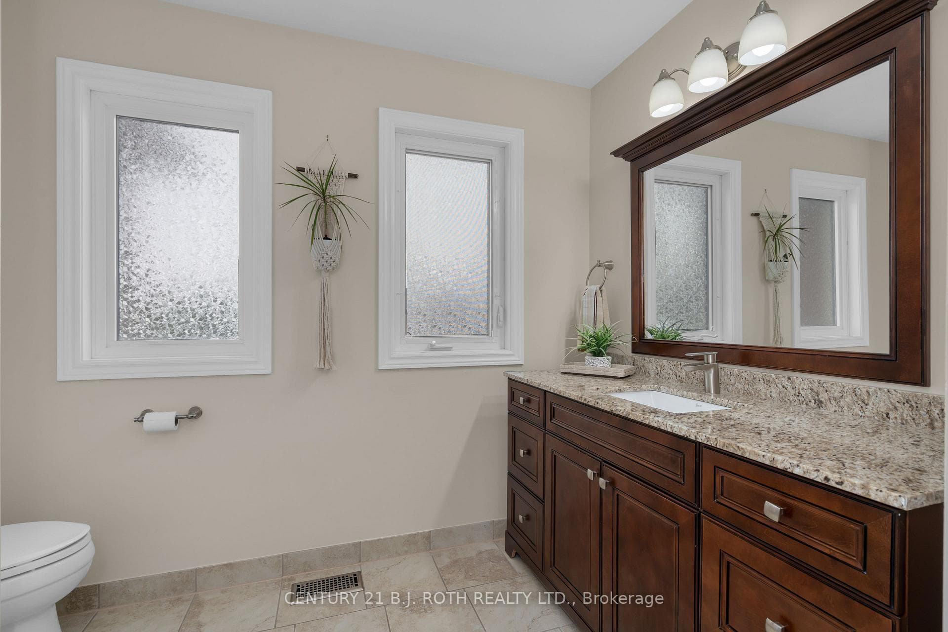 109 BURKE Drive photo 27