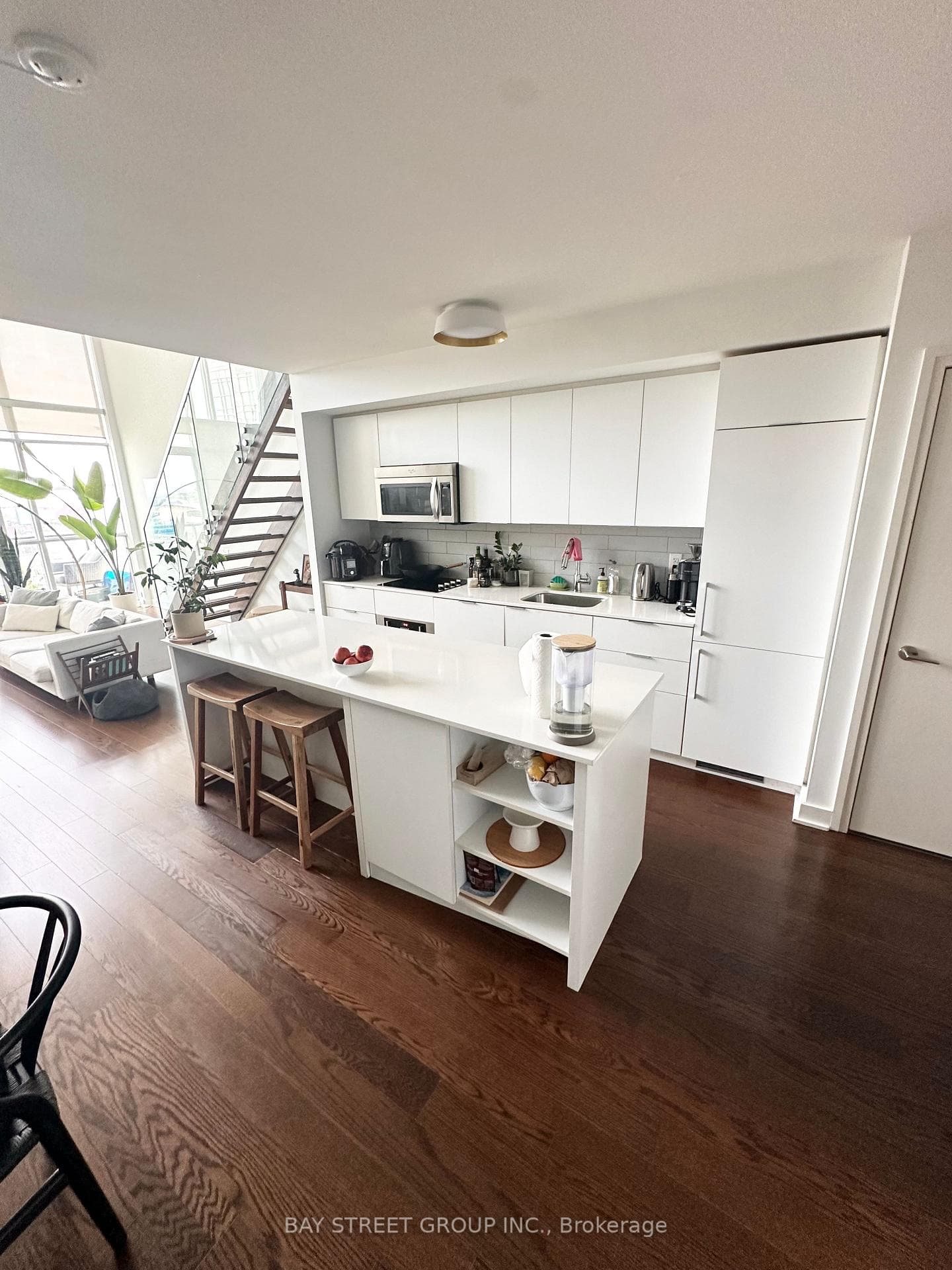 5 Hanna Avenue Unit 607 photo 6