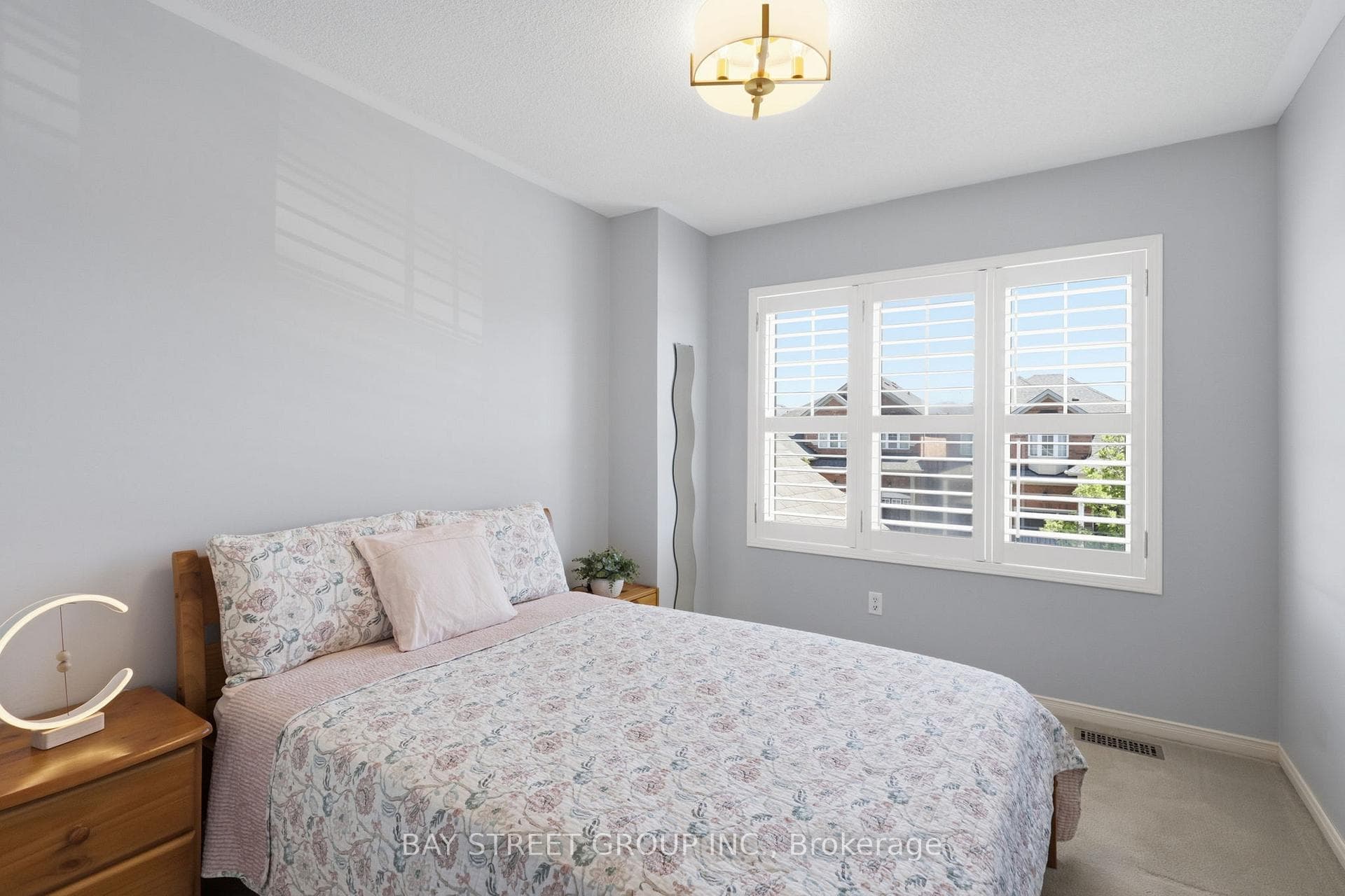 26 Chambersburg Way photo 30