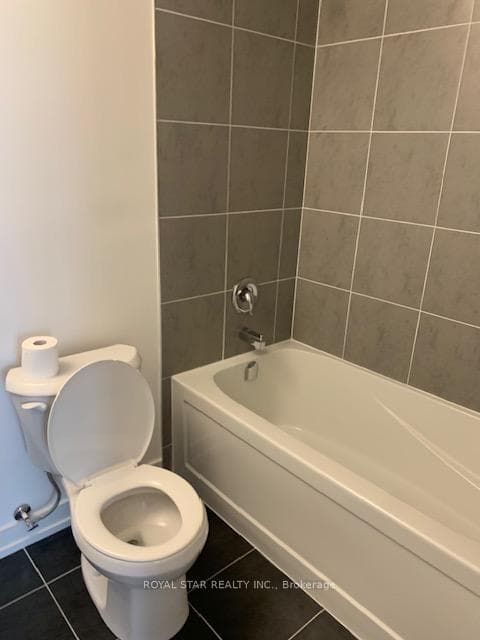 184 Angus Drive Unit Unit #3 photo 12
