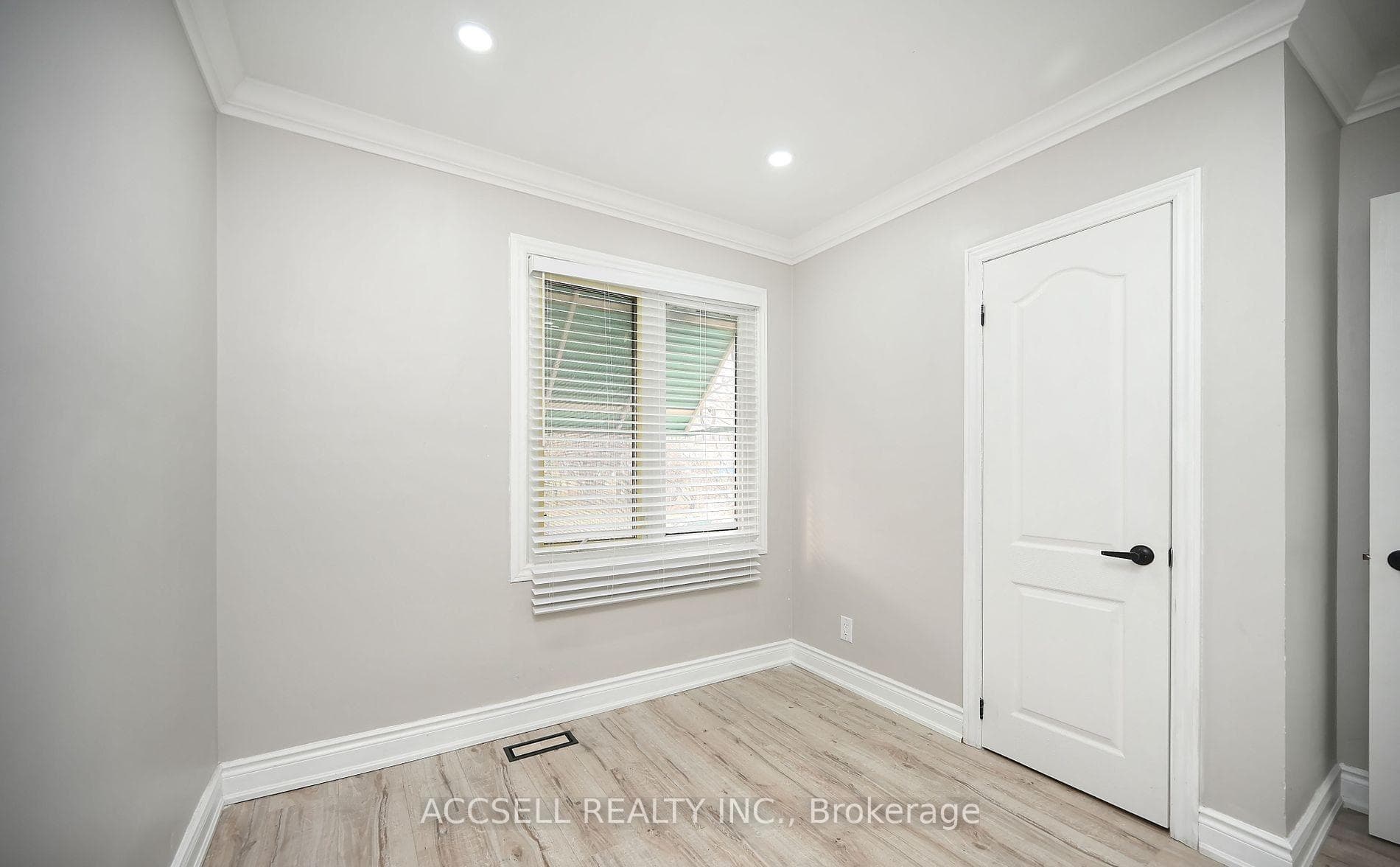 3544 Joan Drive Unit Upper photo 11