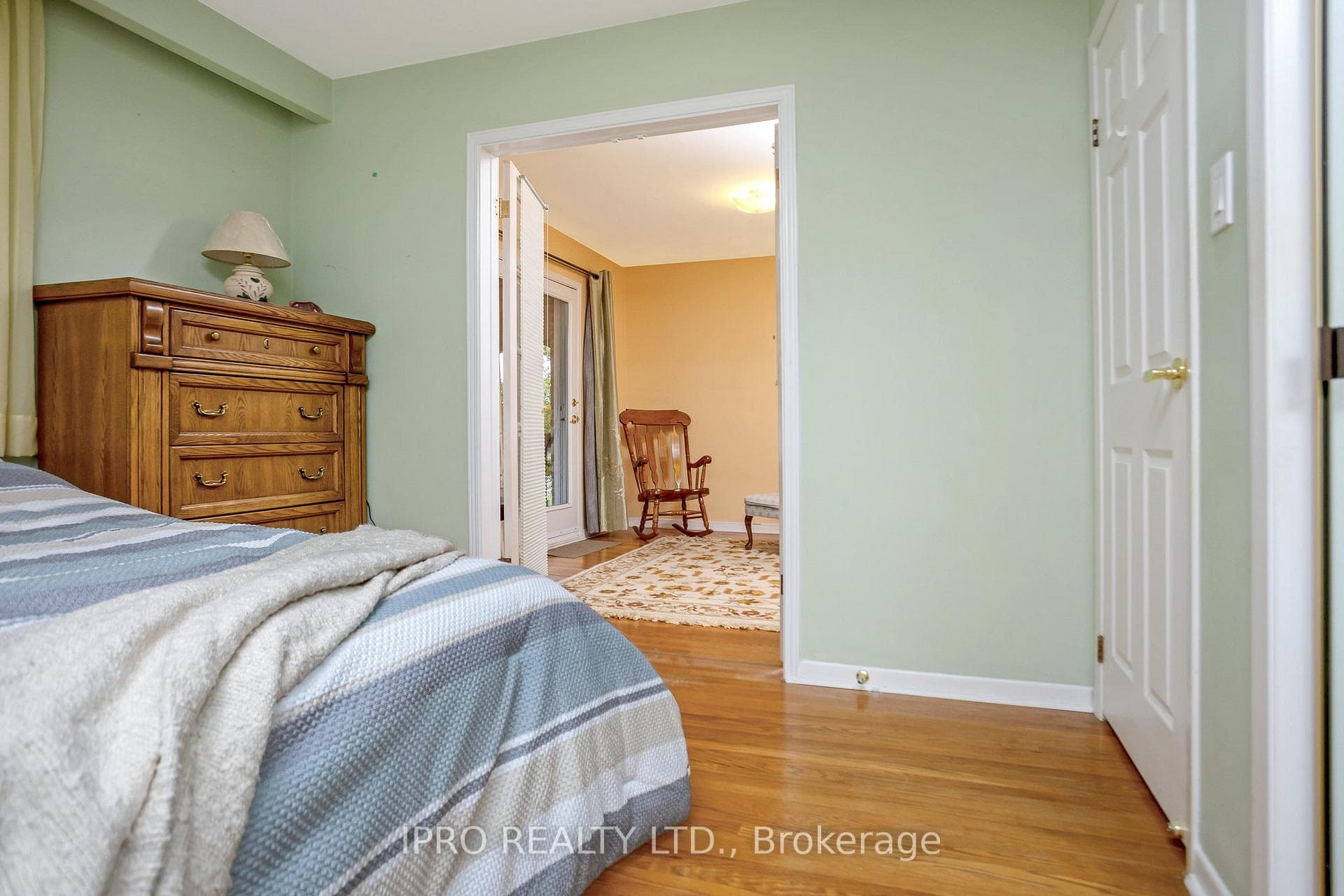 353 Delrex Boulevard photo 20