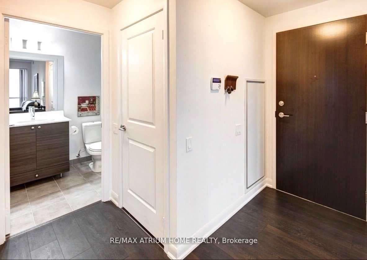 5162 Yonge Street Unit 3705 photo 2