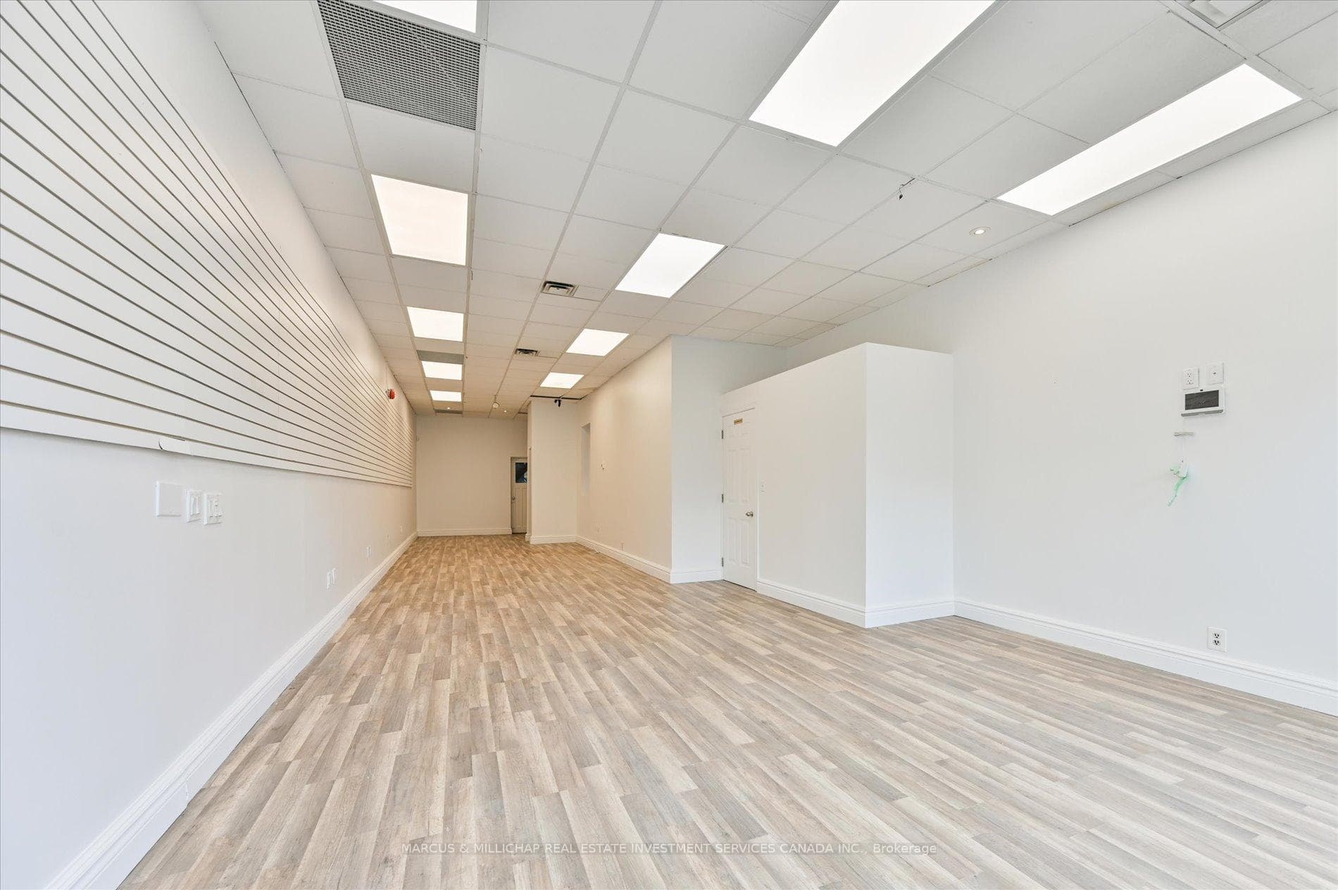 1125 St Clair Avenue photo 3