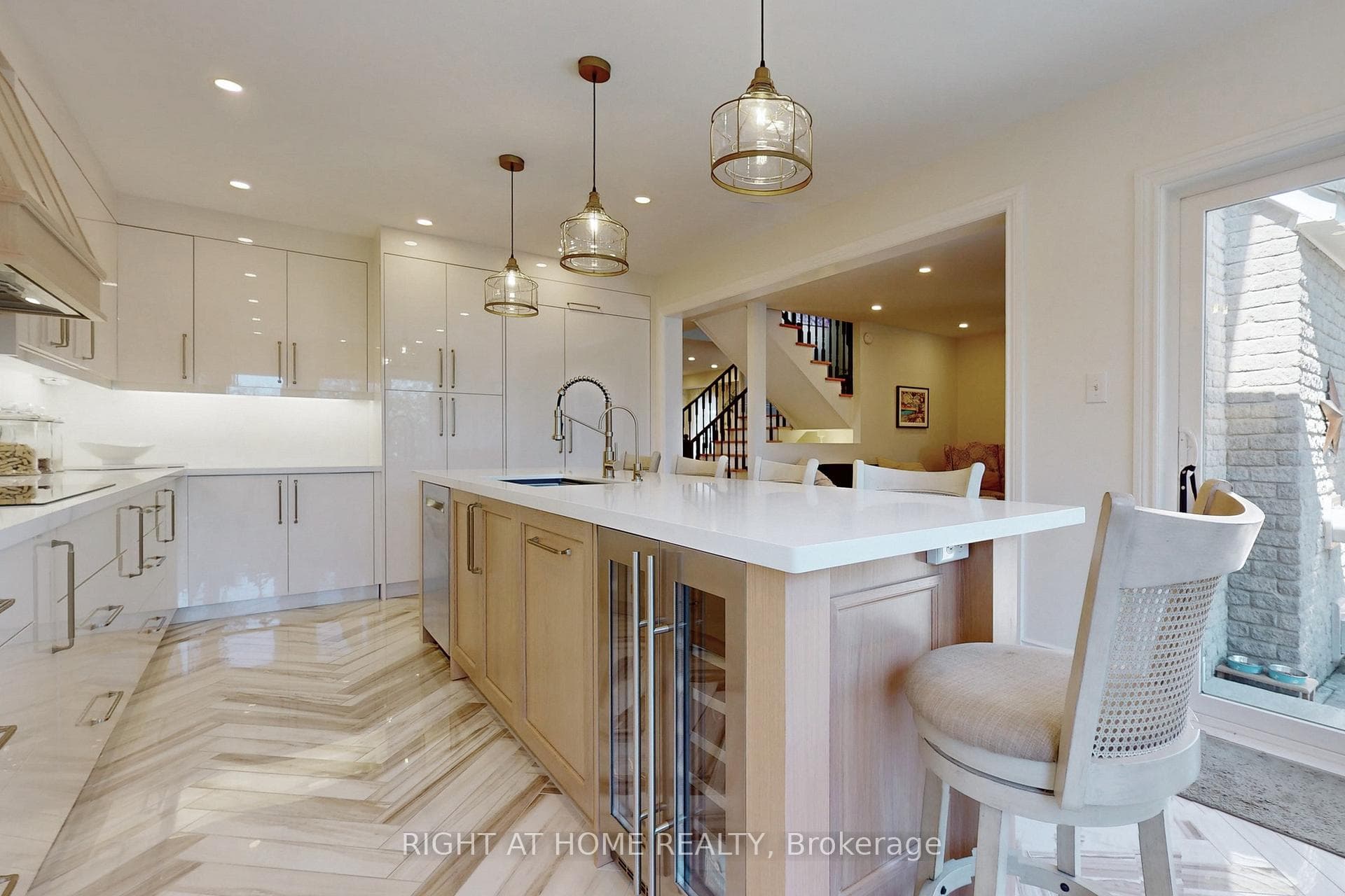 2123 Deer Park Road photo 9