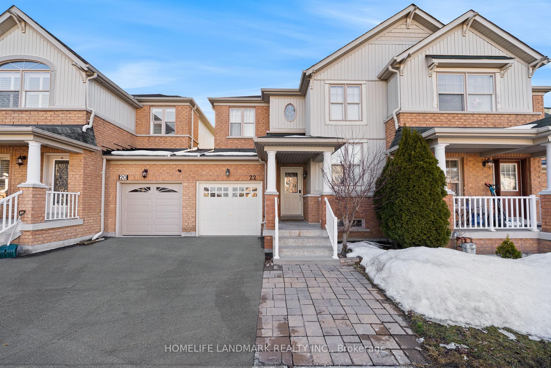 22 Riel Drive photo 1