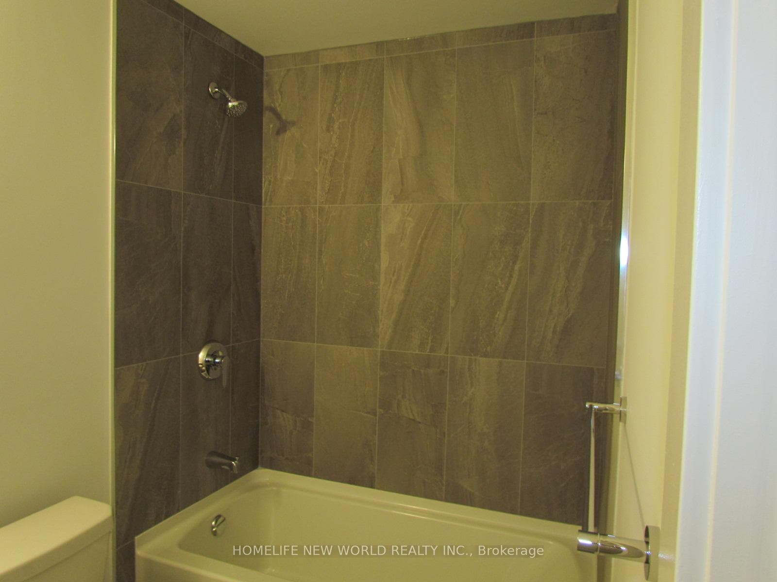 56 Lakeside Terrace Unit 714 photo 9