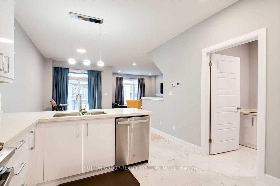 2610 Kettering Place Unit 17 photo 16