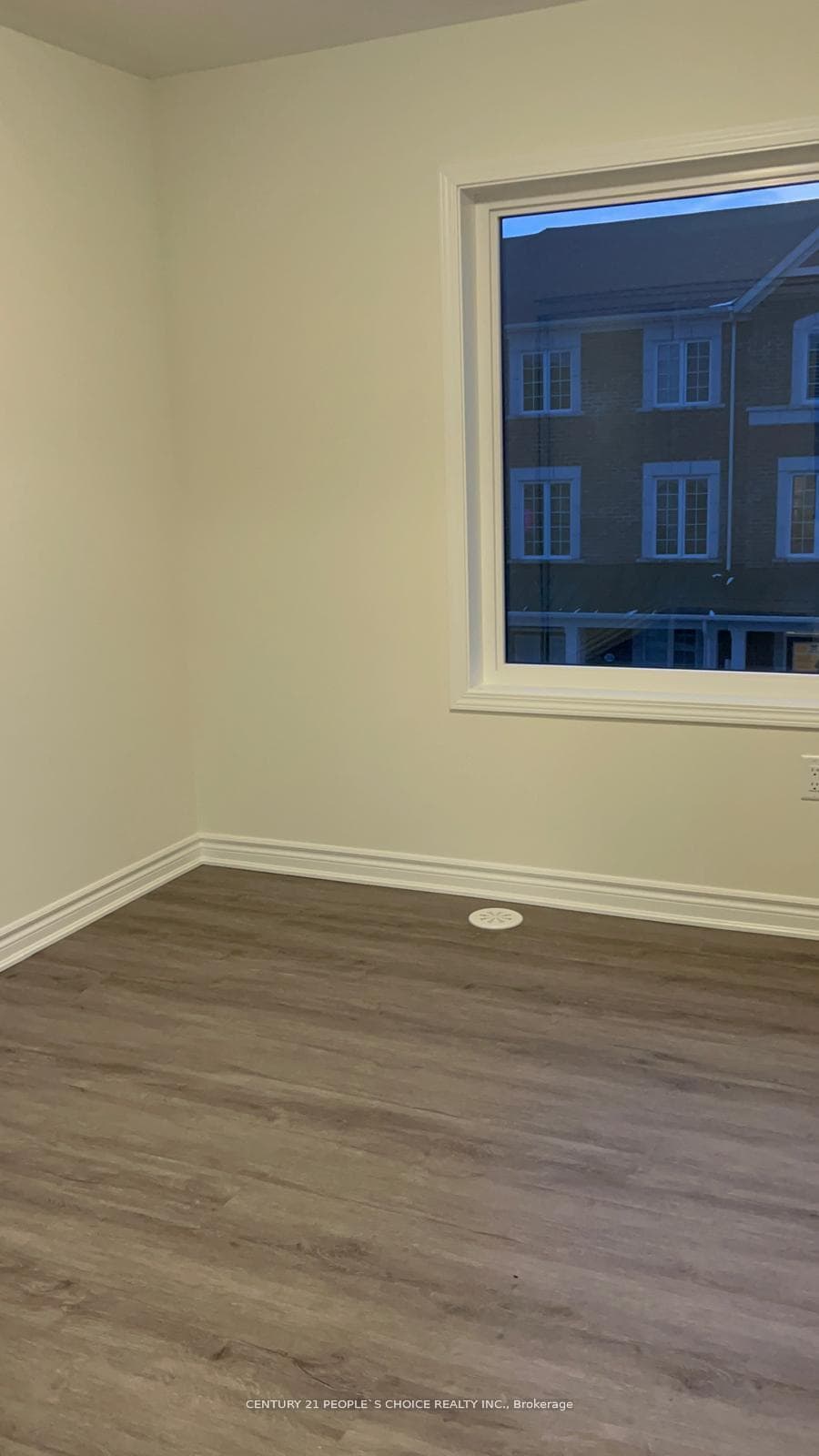 3361 Thunderbird Promenade photo 5