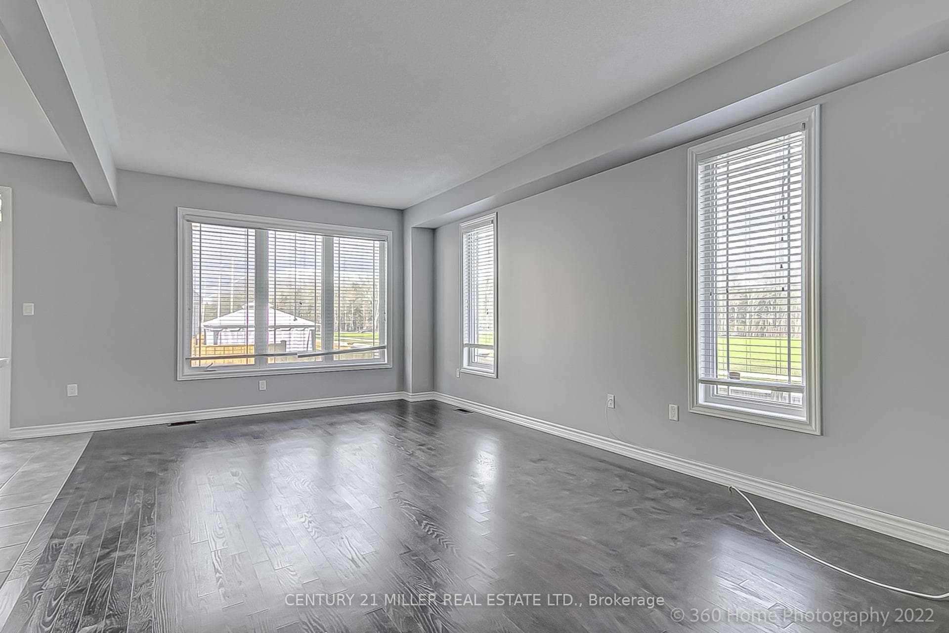 30 Moses Crescent photo 10